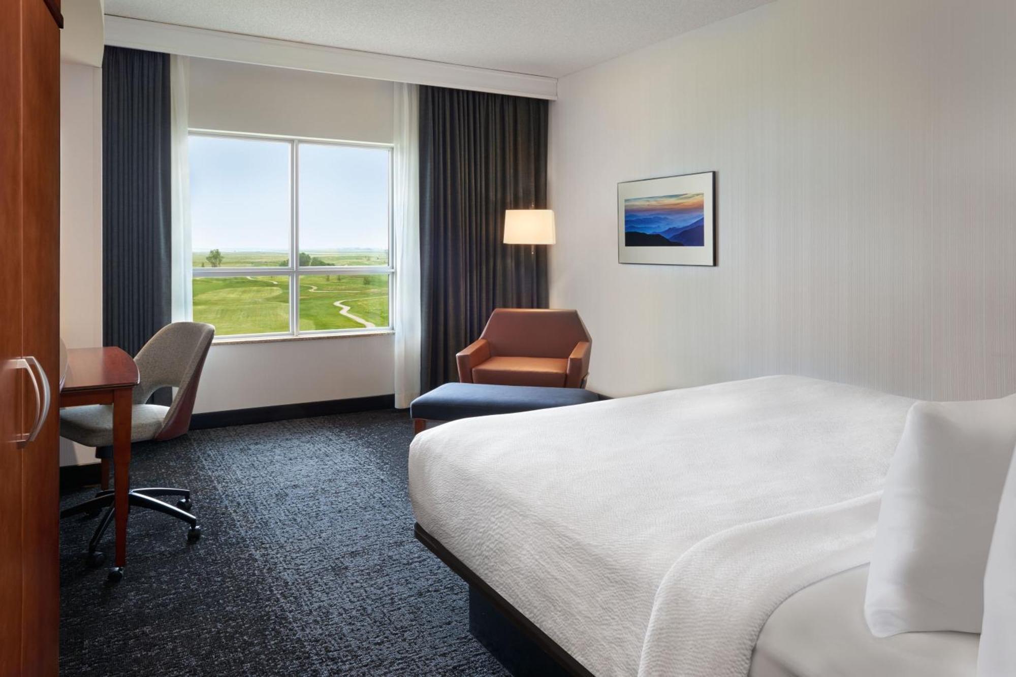 Courtyard By Marriott Calgary Airport Hotel Kültér fotó