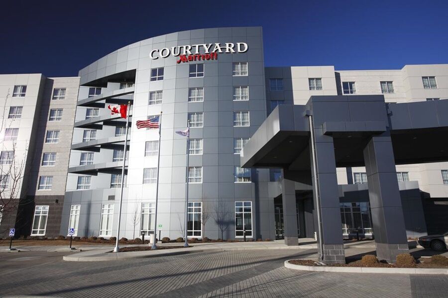 Courtyard By Marriott Calgary Airport Hotel Kültér fotó